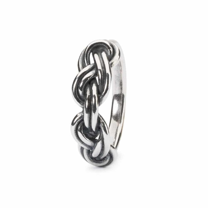 Savoy knot ring