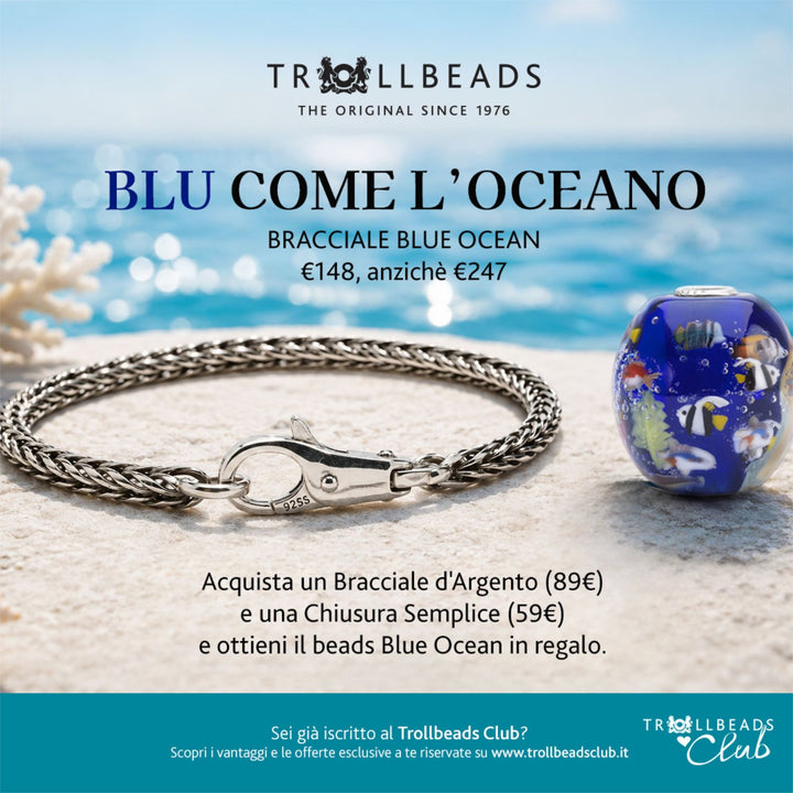 Bracciale in fondo al blu