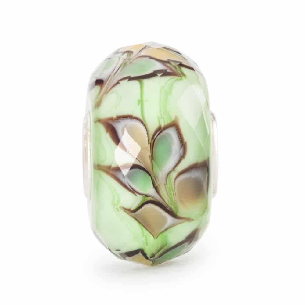 tglbe-30149 Beauty in Green